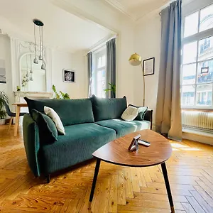 Le 52 - De Gamme Plein Centre - Parking Appartement